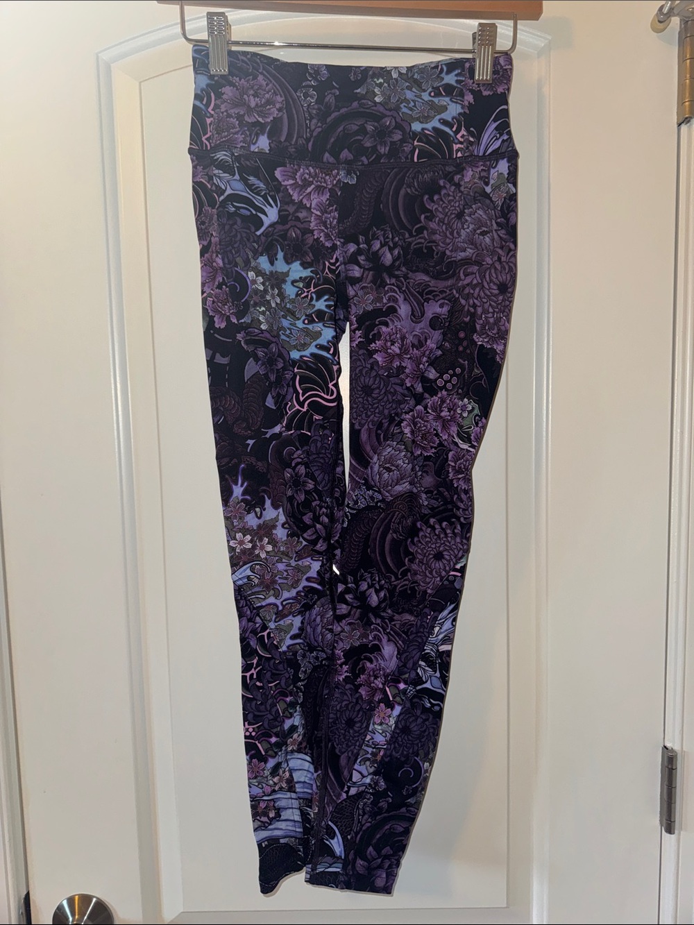 lululemon athletica Purple Floral Patterned Leggings